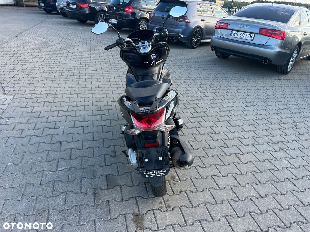 Honda PCX - 6