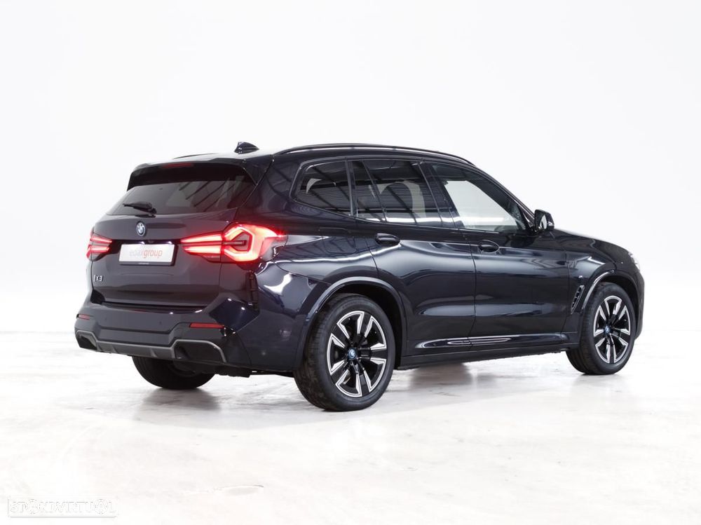 BMW iX3 Inspiring - 4