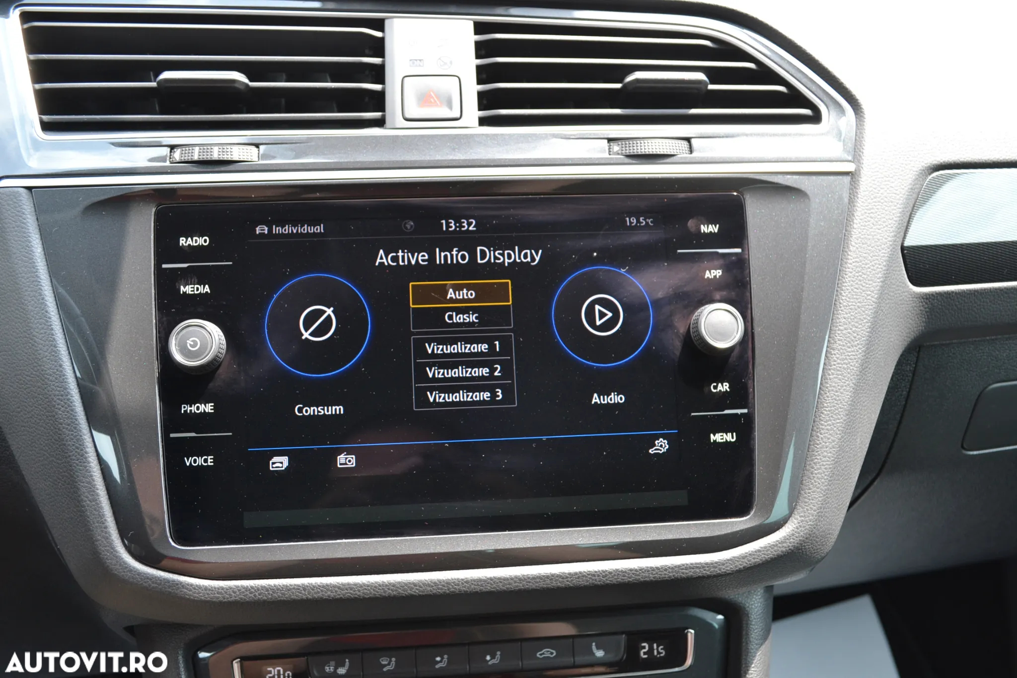 Volkswagen Tiguan 2.0 TDI 4Mot DSG Highline - 27