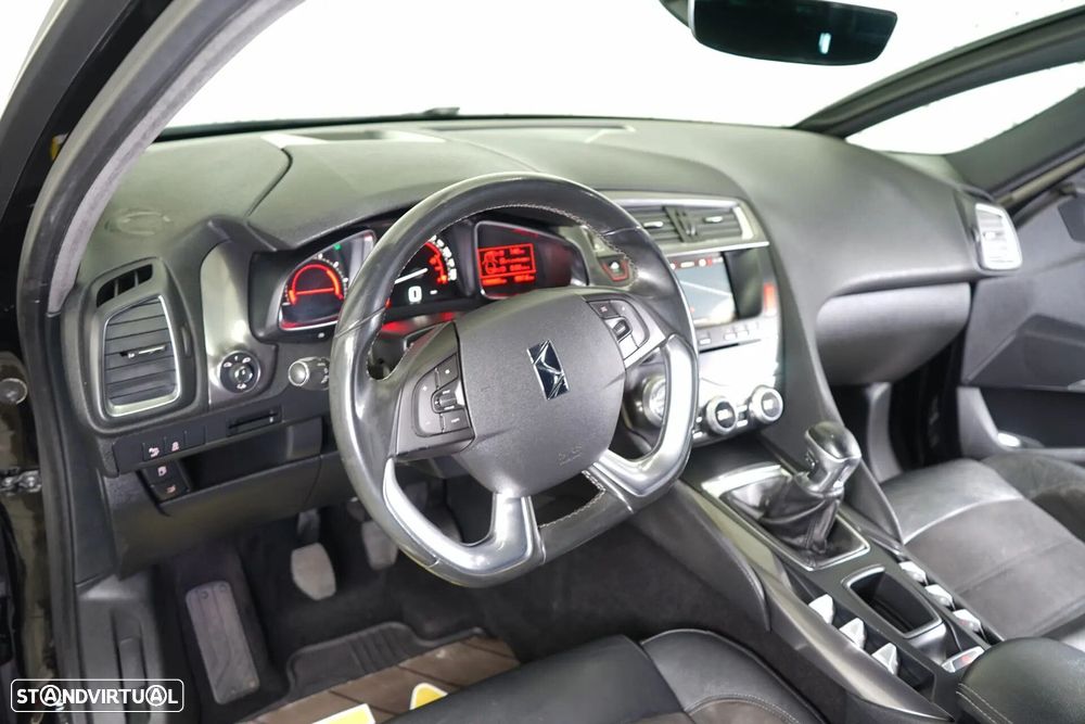 Citroën DS5 1.6 BlueHDi So Chic - 14