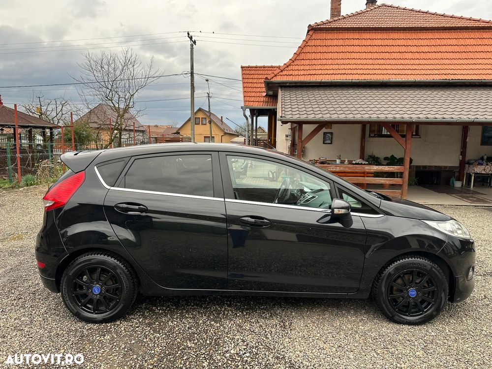 Ford Fiesta - 5