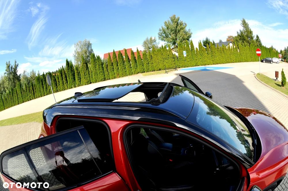 Volvo XC 40 T3 R-Design - 19