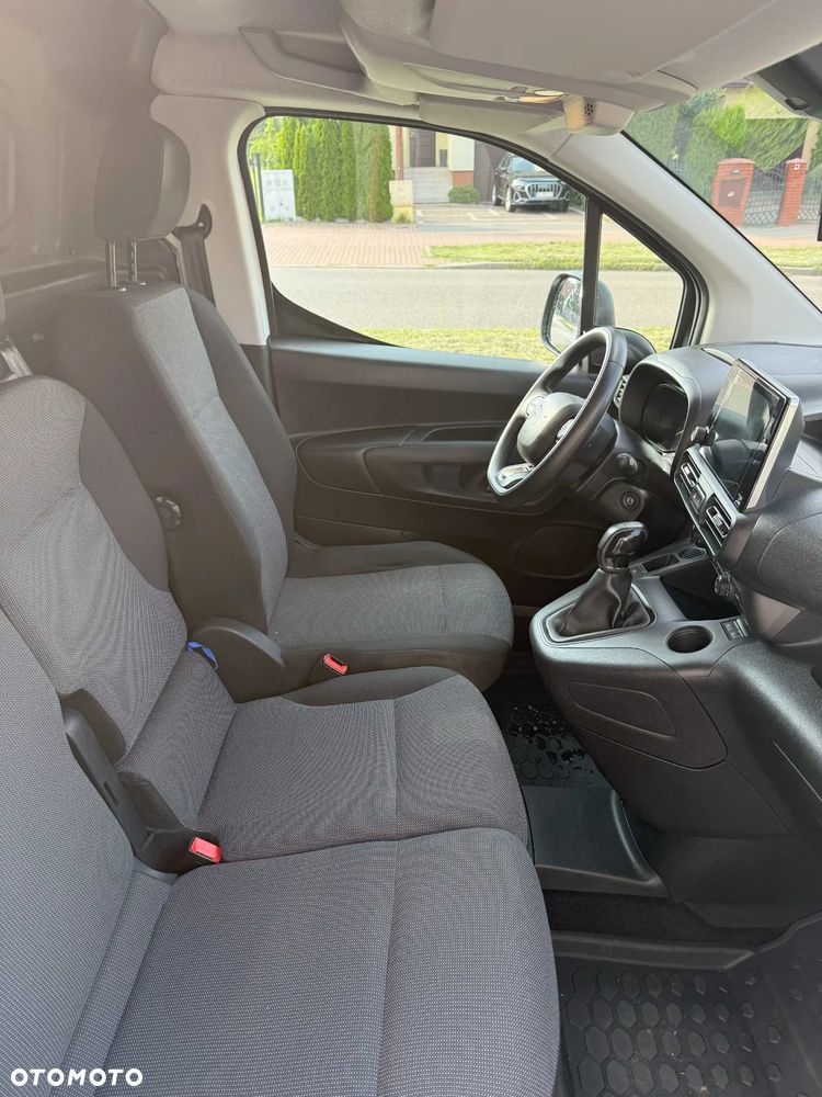 Citroën BERLINGO - 13
