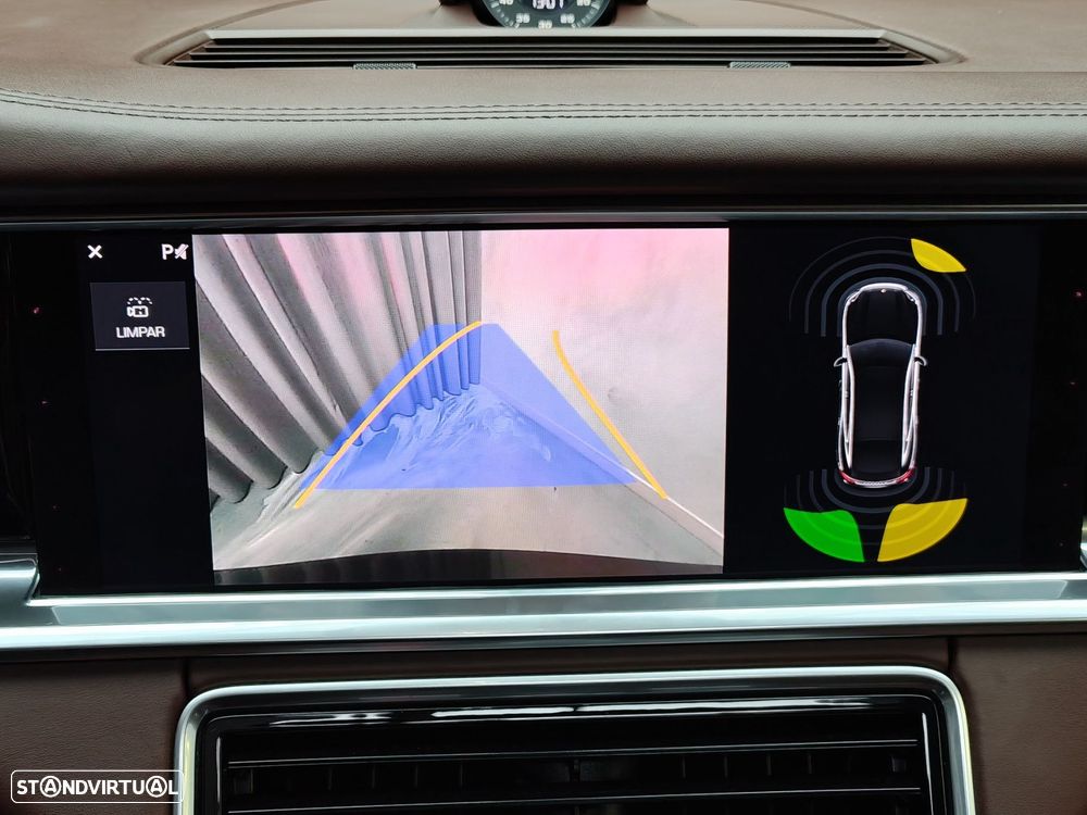 Porsche Panamera 4 E-Hybrid Executive - 19