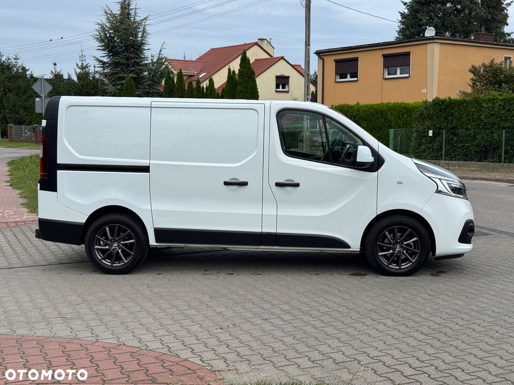 Renault Trafic - 17
