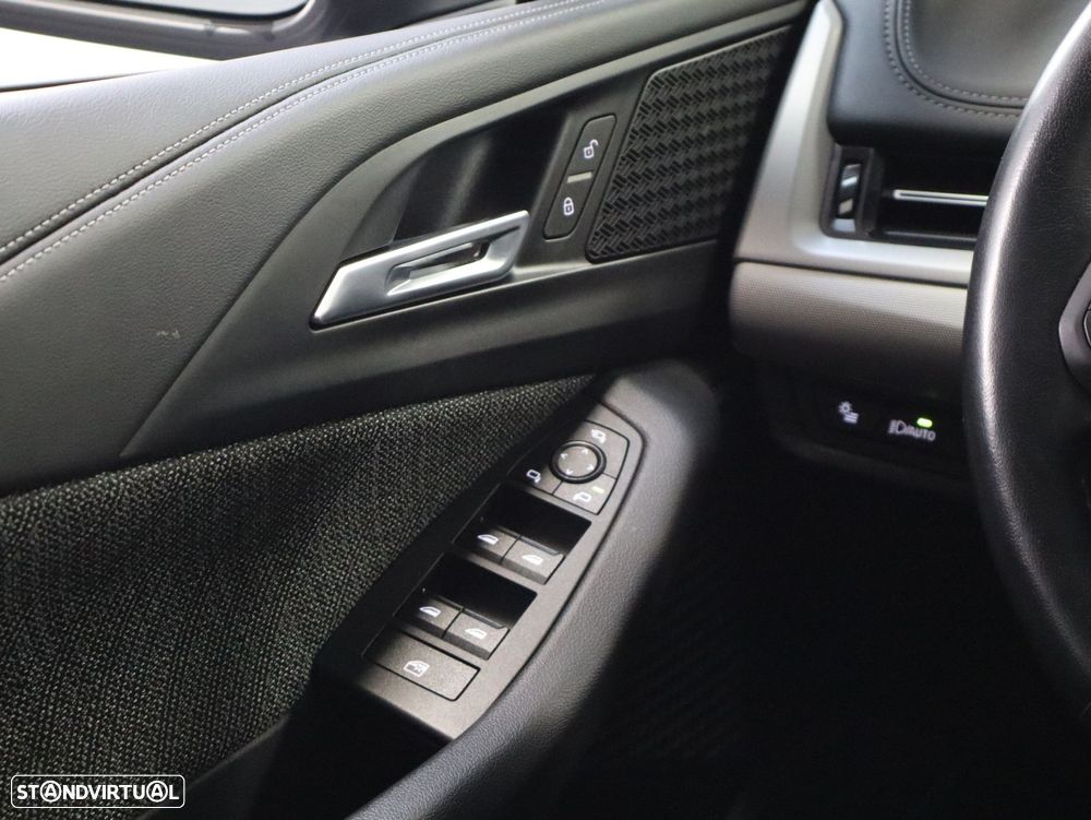 BMW 218 Active Tourer i Auto - 8