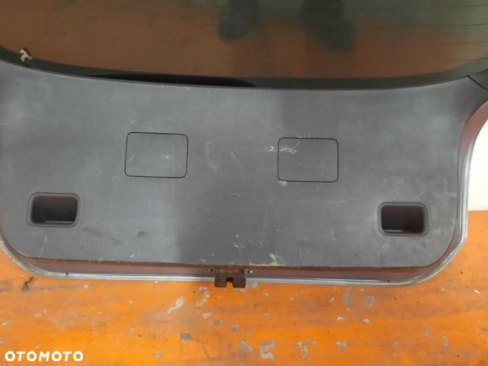 TOYOTA COROLLA E12 01-04 KLAPA BAGAŻNIKA  KOMPLETNA 8Q3 - 13