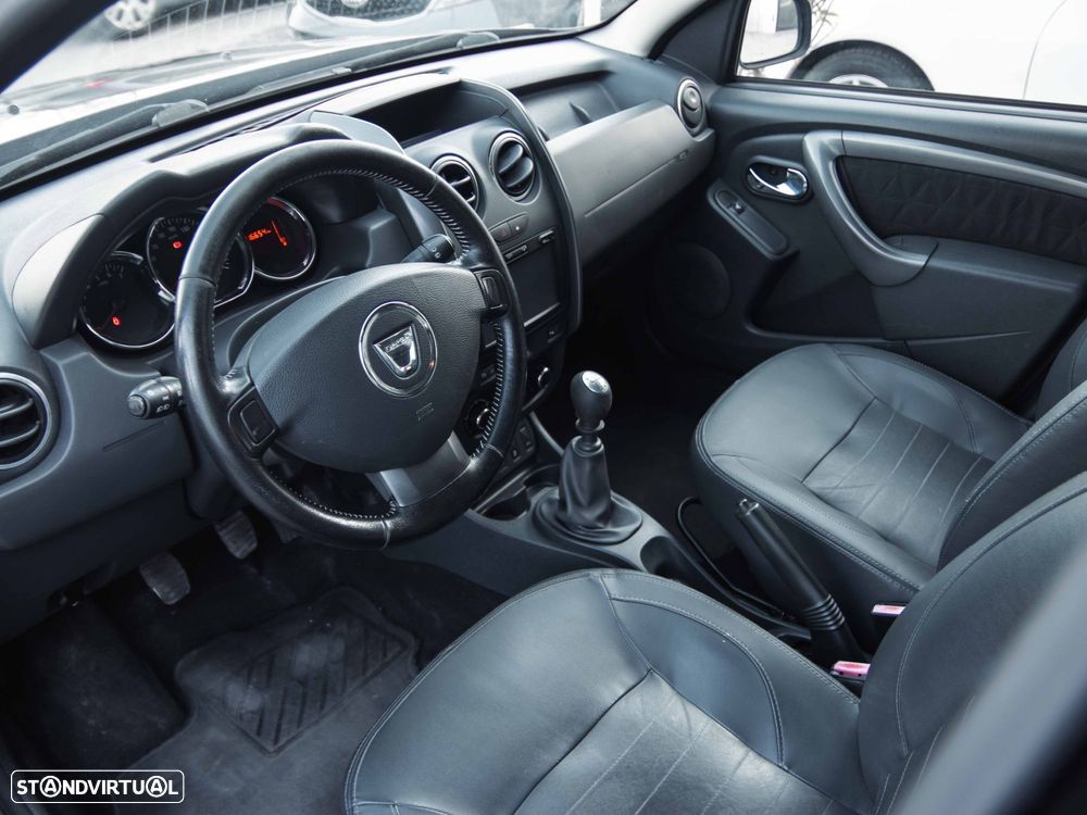 Dacia Duster 1.5 dCi Confort Cuir 4WD - 24
