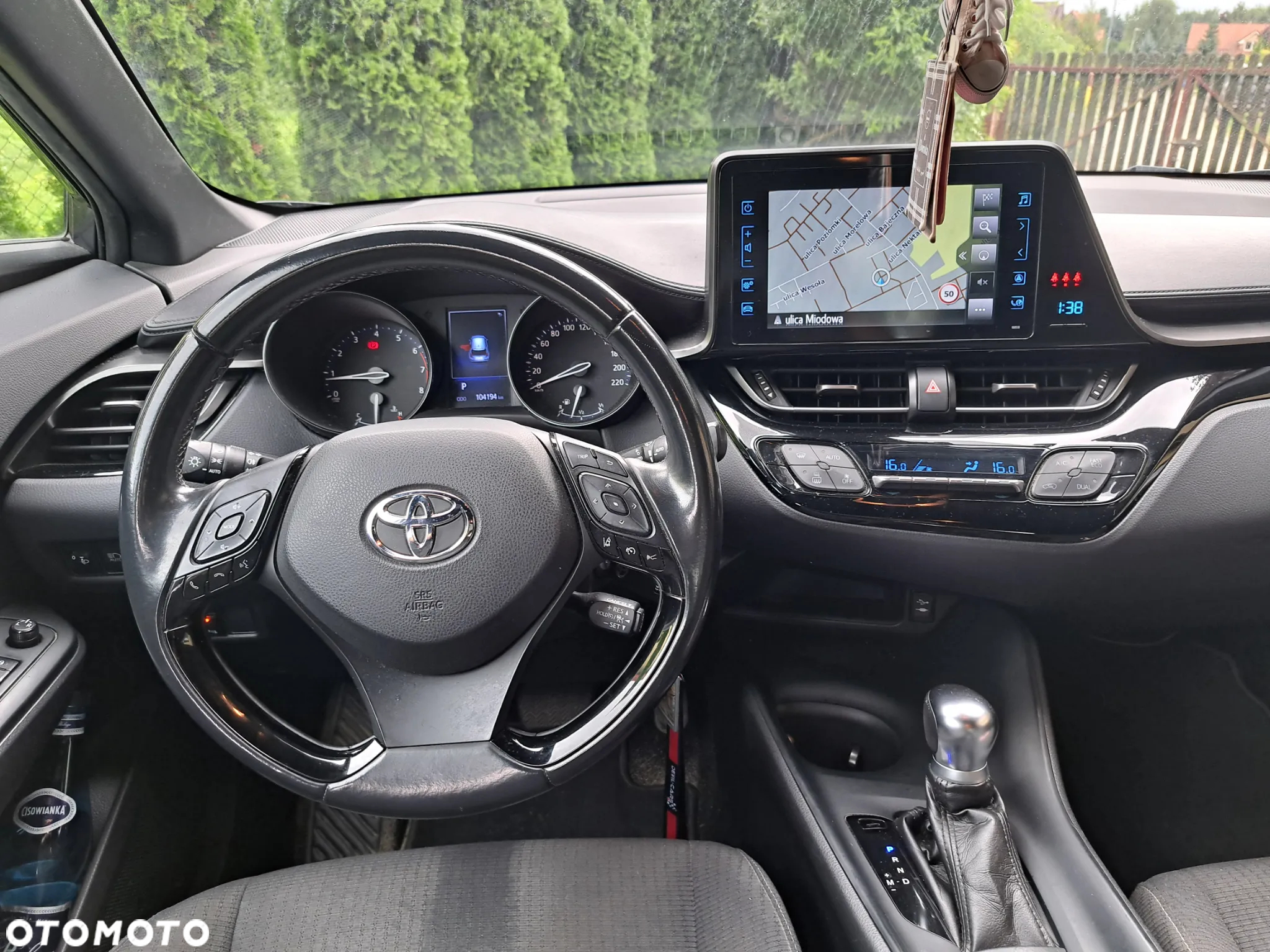 Toyota C-HR 1.2 T Premium CVT - 6