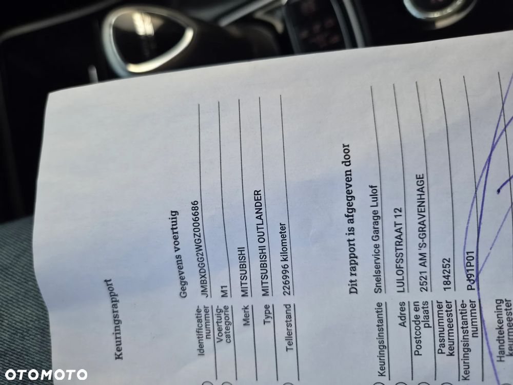 Mitsubishi Outlander - 35