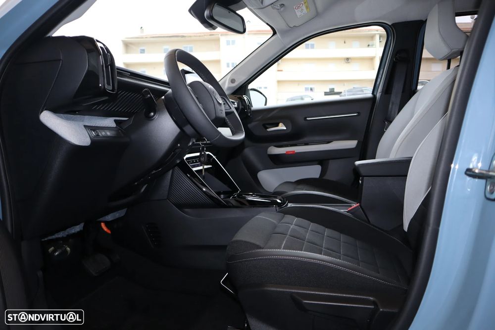 Citroën e-C3 44 kWh Autonomia Conforto Max - 17