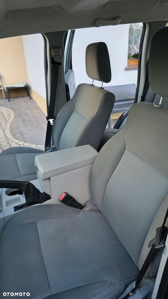Jeep Cherokee 2.8 CRD DPF Sport - 20