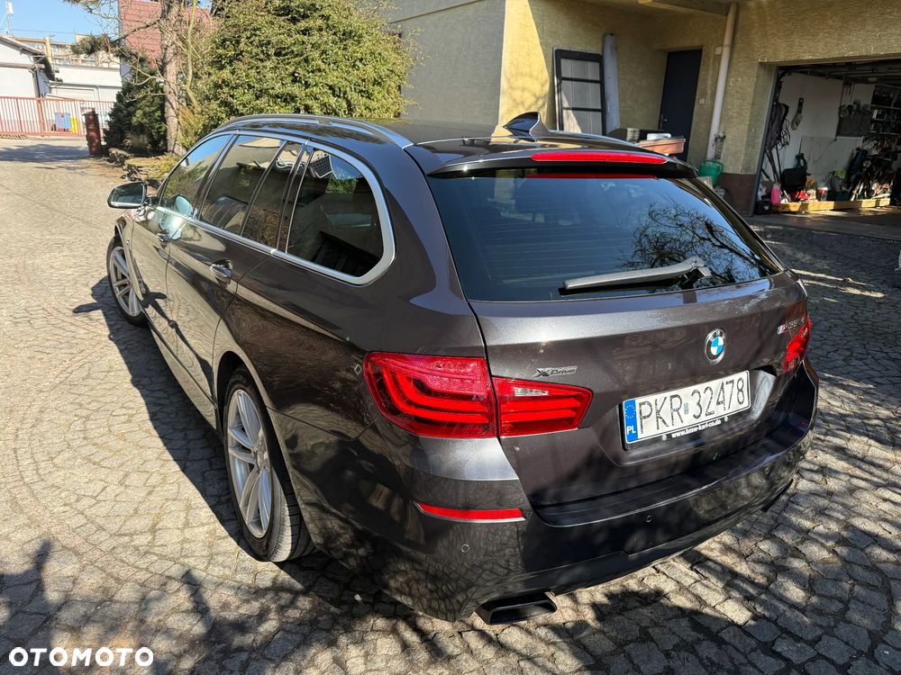 BMW Seria 5 M550d xDrive - 6
