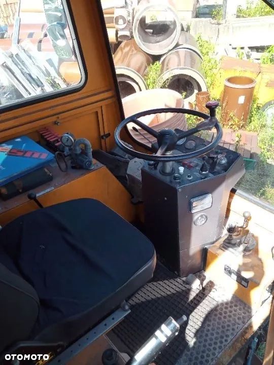 Zamiatarka MFH 2100 samobieżna 1985 rok z Austrii - 5