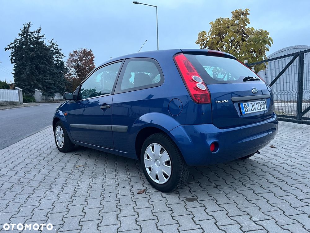 Ford Fiesta - 2
