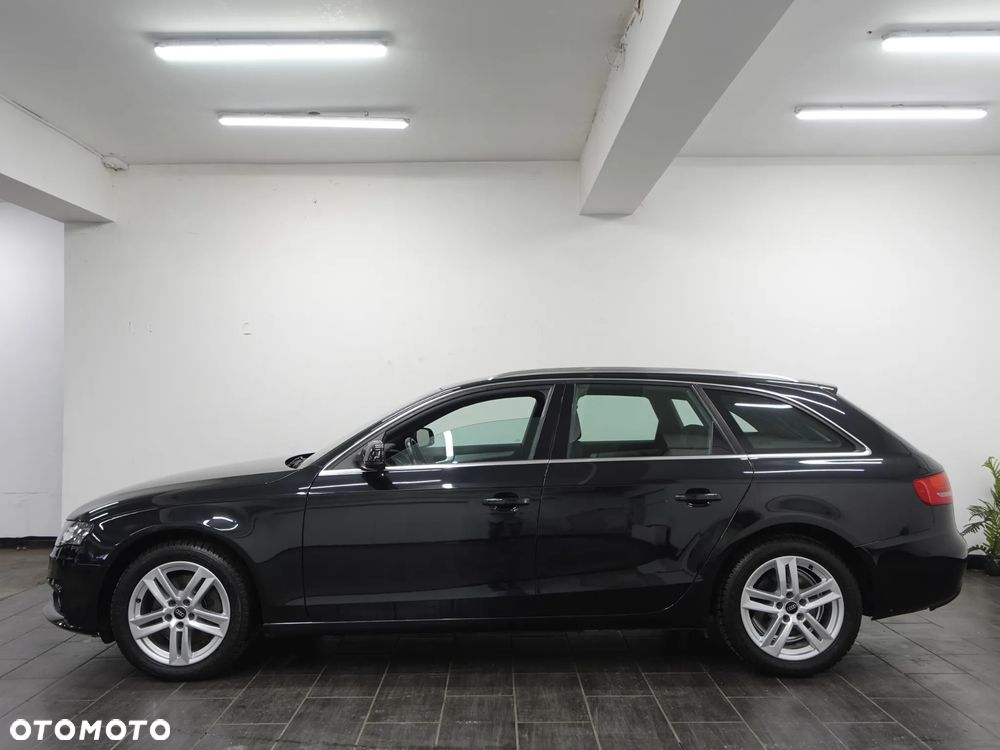 Audi A4 Avant 2.0 TDI DPF quattro Ambiente - 5