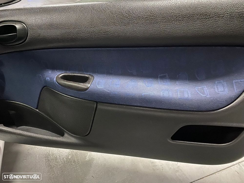 Peugeot 206 1.4 HDI VAN - 16