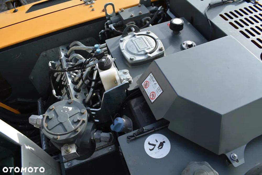 Liebherr A 918 Compact - 22