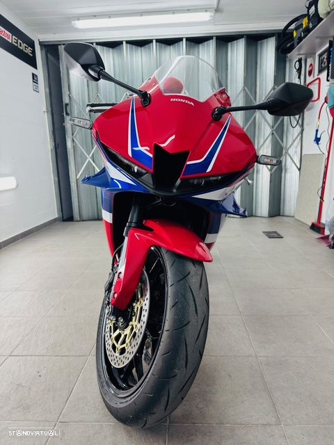 Honda CBR CBR600RR PC69 - 2