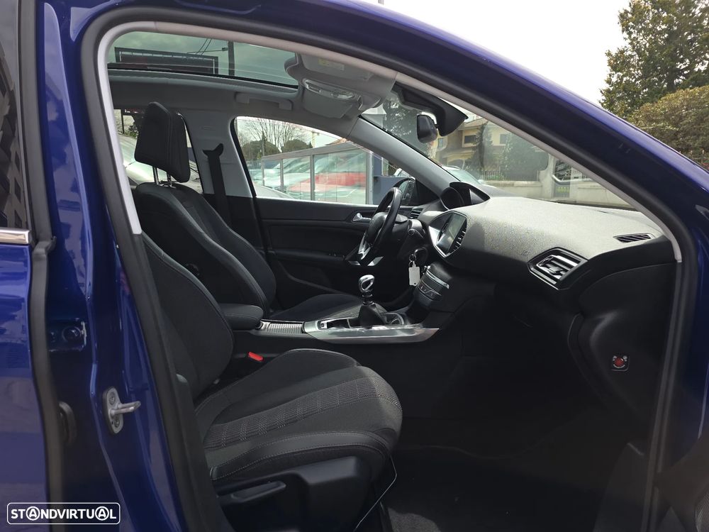 Peugeot 308 BlueHDi 130 Allure Pack - 46