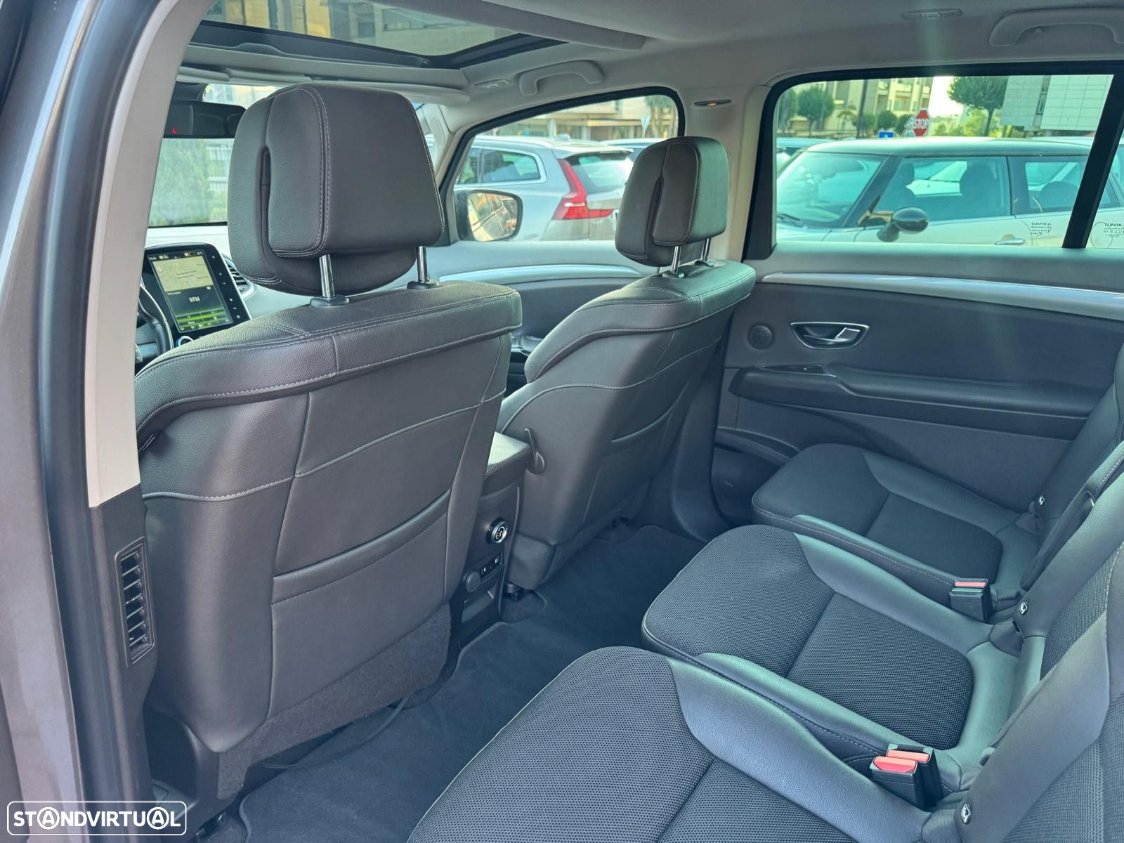 Renault Espace 1.6 dCi Initiale Paris EDC - 14