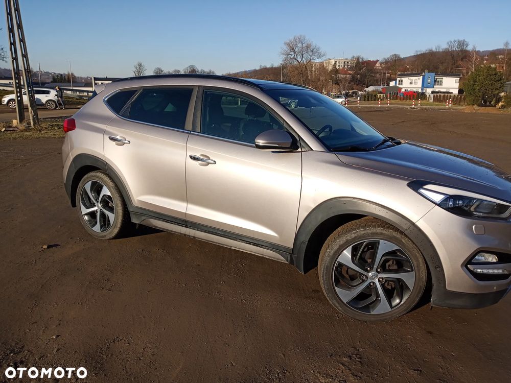 Hyundai Tucson 2.0 CRDI Premium 4WD - 8
