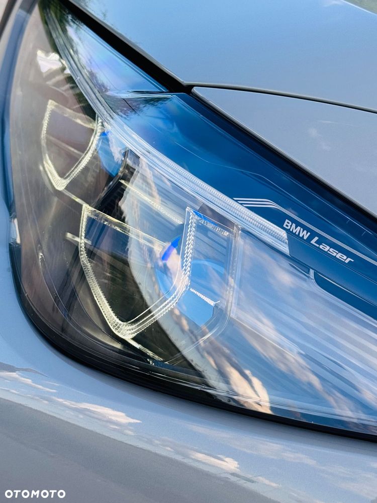 BMW X5 M M50i - 2