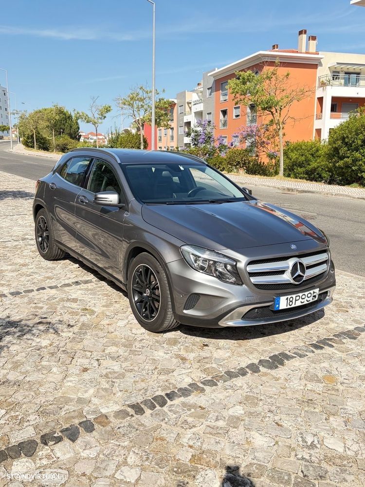 Mercedes-Benz GLA 180 CDI Urban - 5