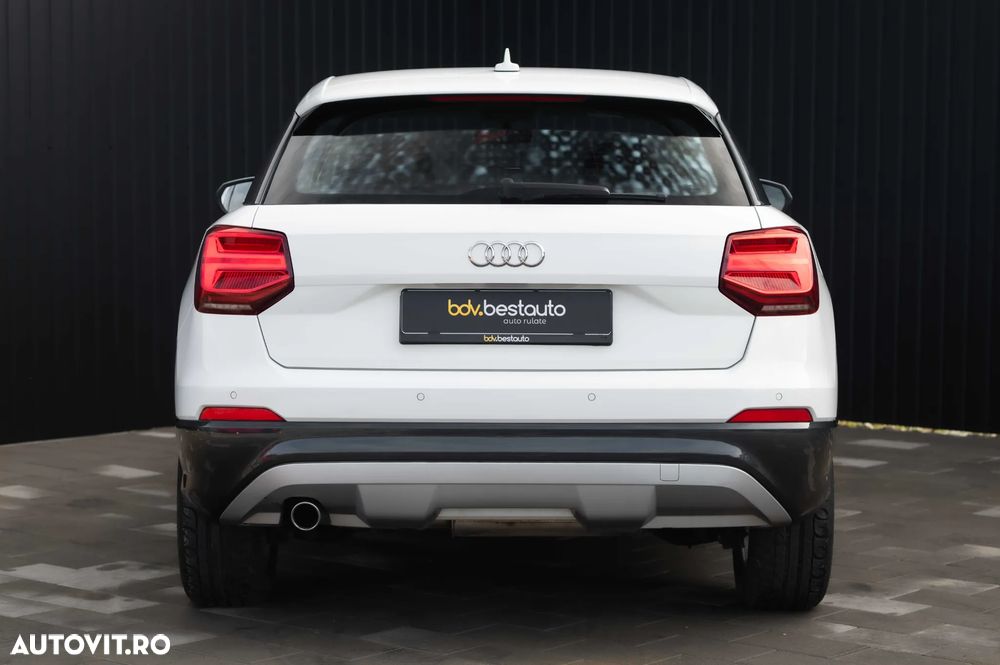 Audi Q2 1.6 30 TDI S tronic Basic - 10