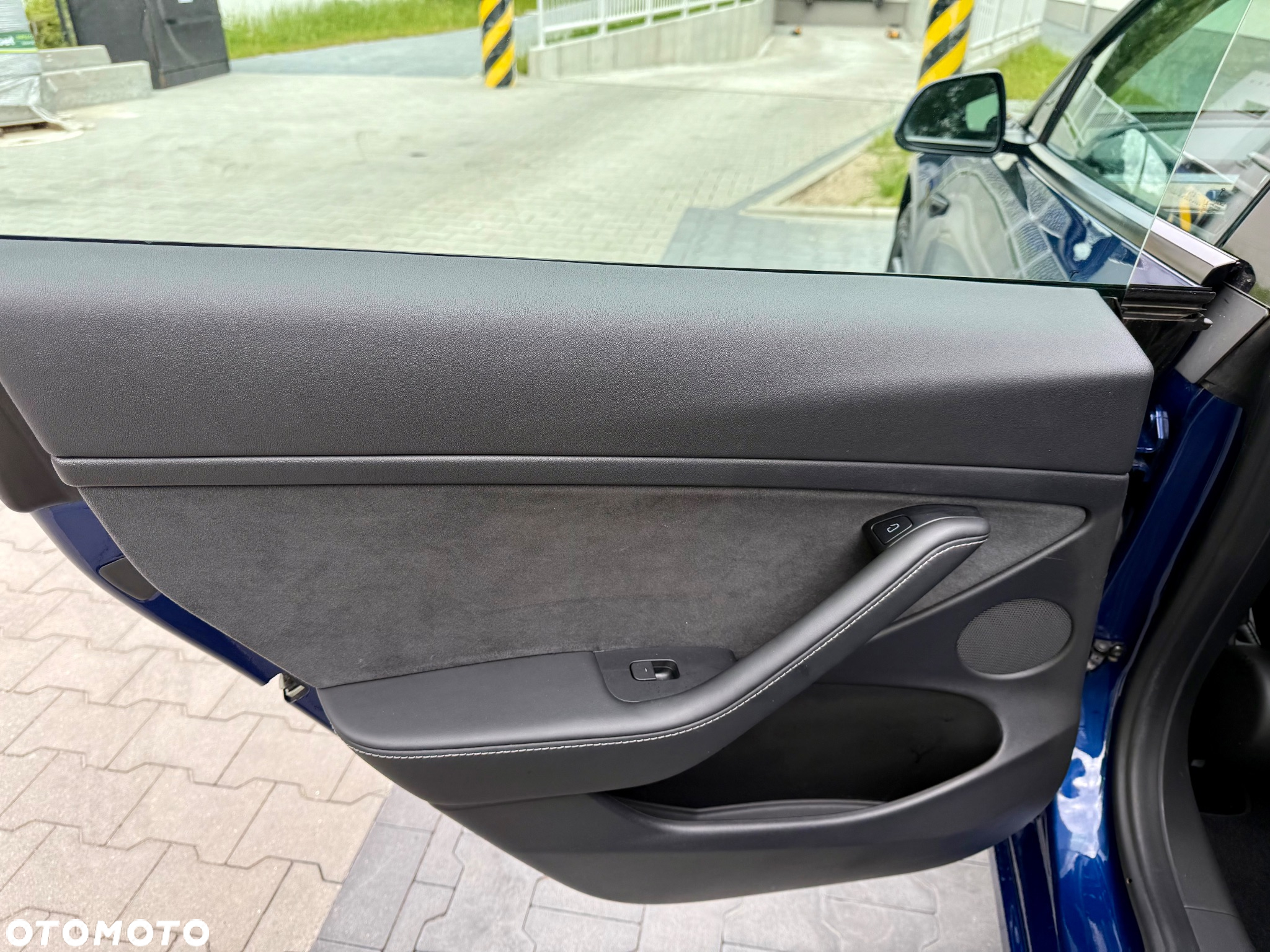 Tesla Model 3 RWD - 19