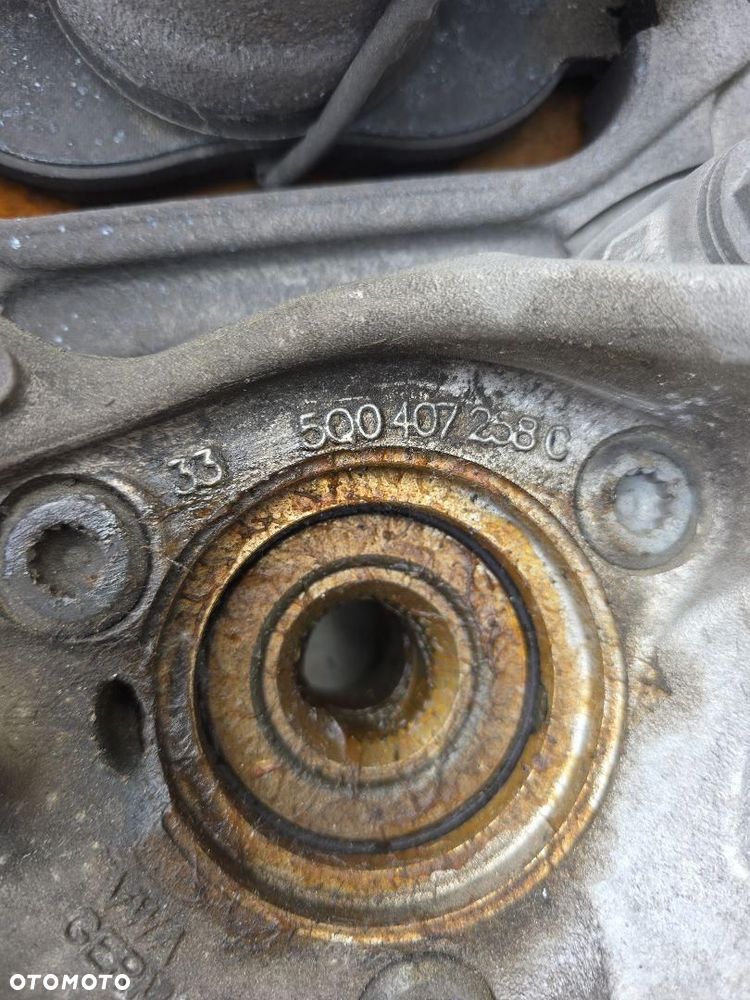 AUDI Q3 83A ZWROTNICA AMORTYZATOR PRAWY PRZÓD 5Q0407258C - 3