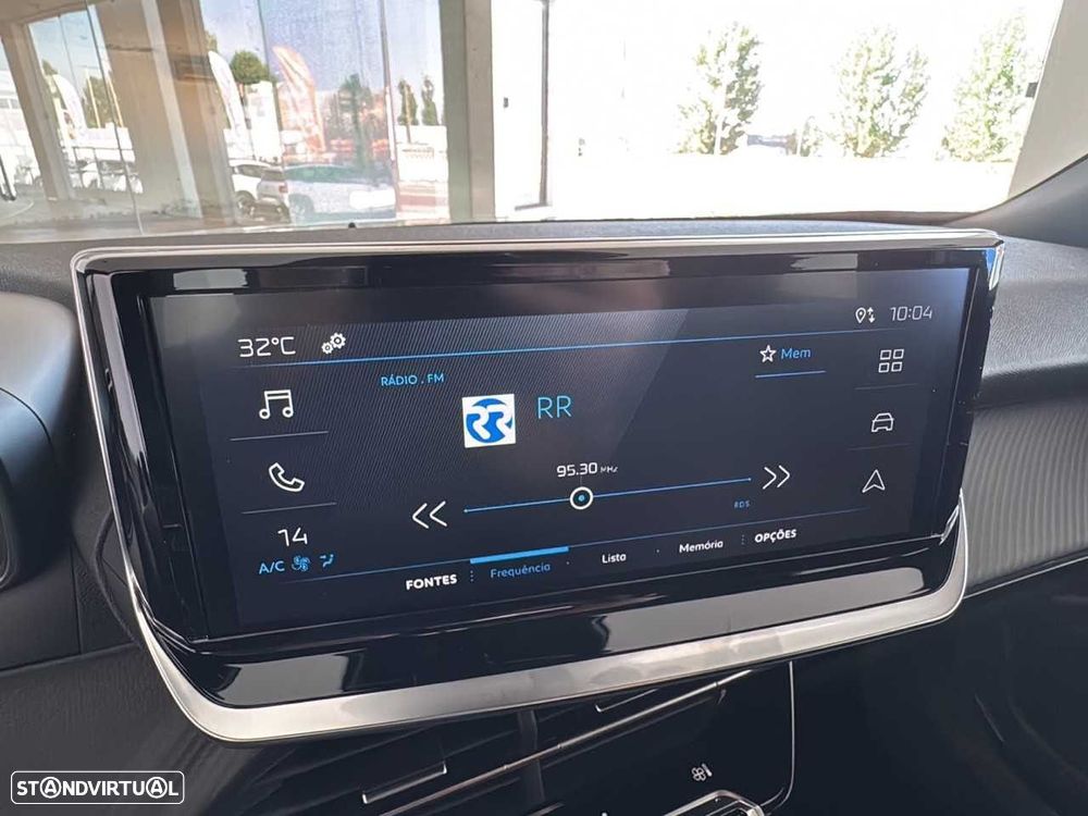 Peugeot 2008 1.2 Hybrid Style e-DCS6 - 19