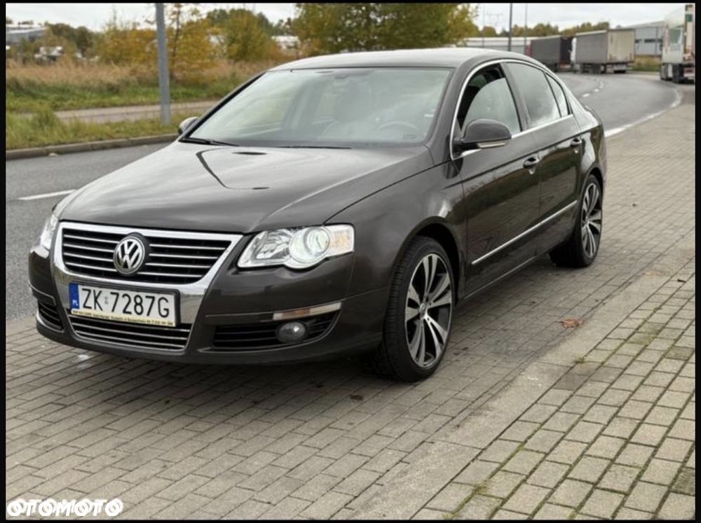 Volkswagen Passat 2.0 TDI Highline - 1