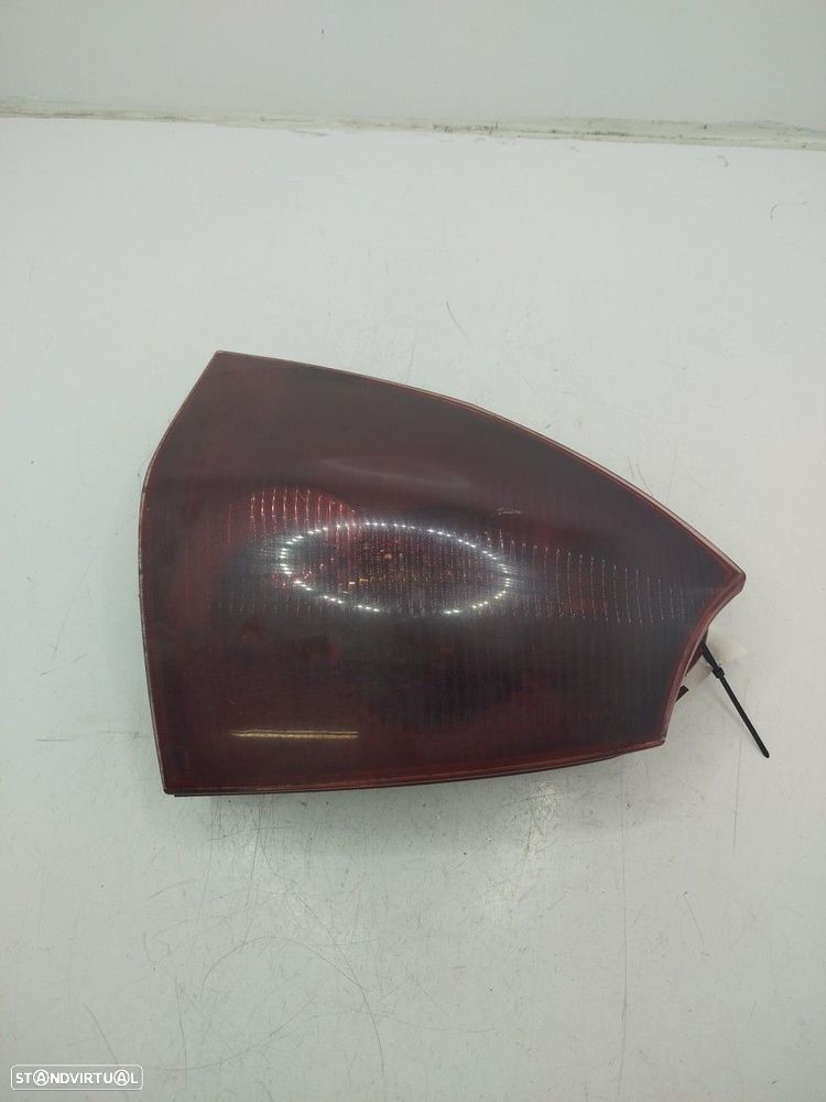 Farolim Stop Esq Peugeot 307 Break (3E) - 2
