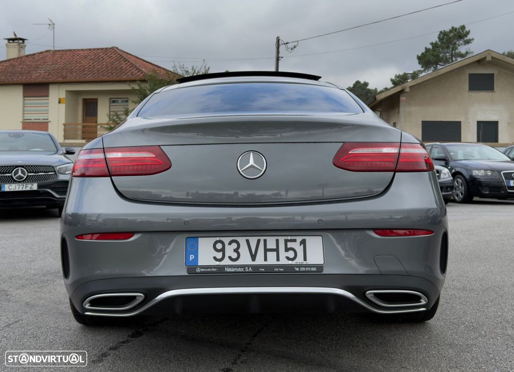 Mercedes-Benz E 220 - 12