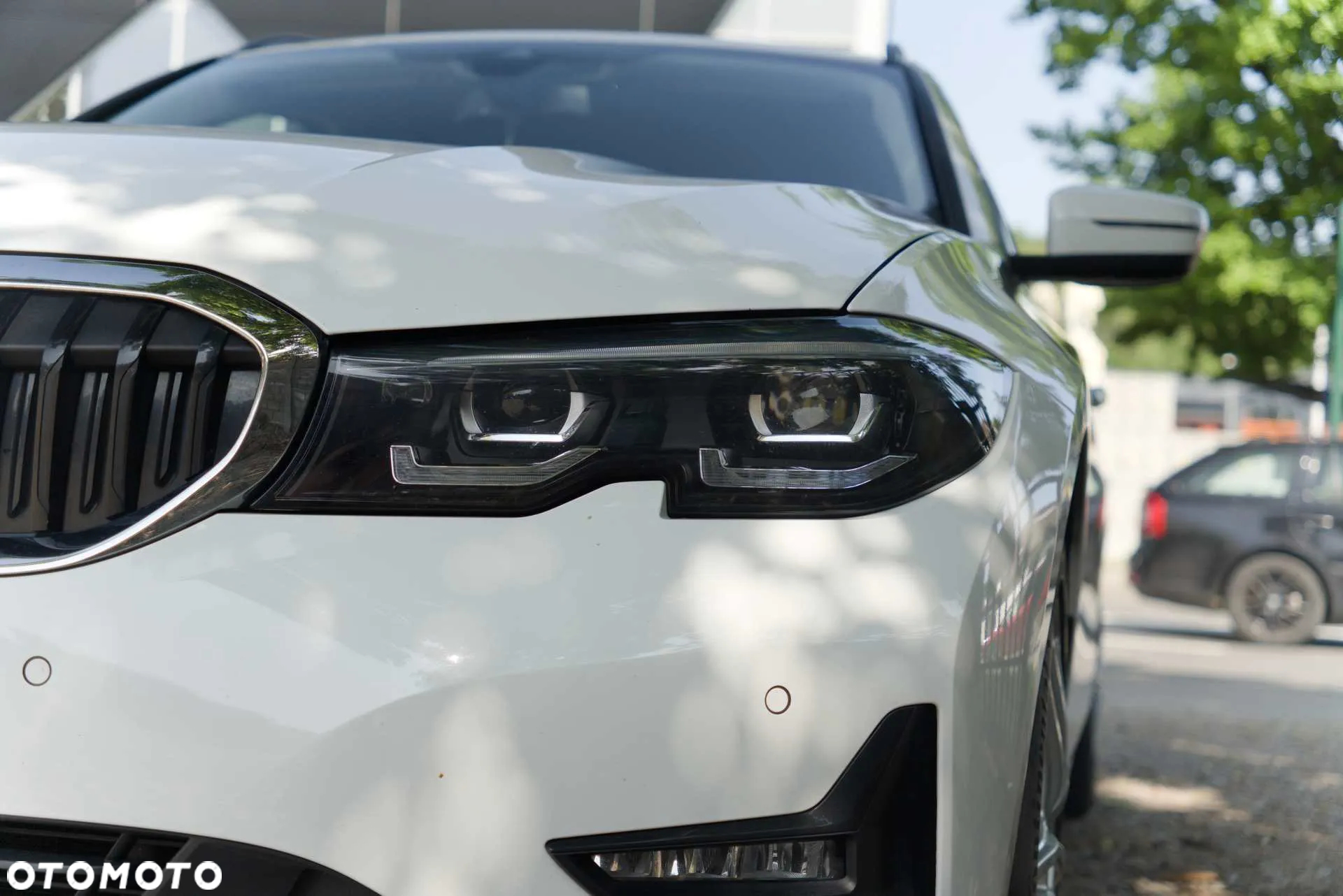 BMW Seria 3 330e PHEV - 14