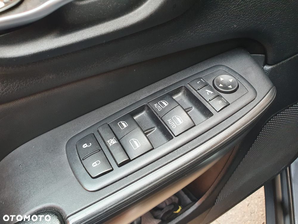 Jeep Cherokee 2.2 MJD Active Drive II Limited - 25