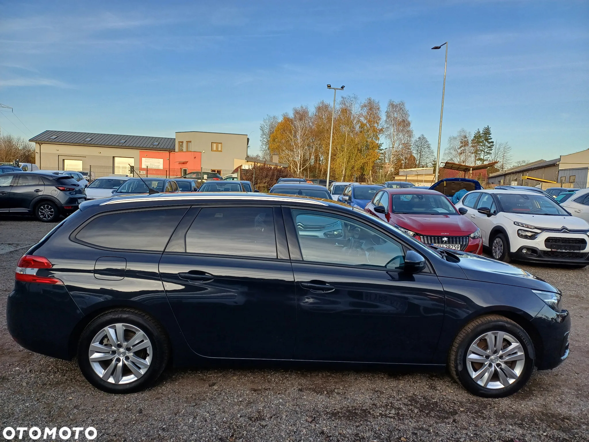 Peugeot 308 SW PureTech 110 Stop & Start Allure - 7