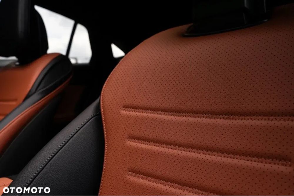 Mercedes-Benz GLC 200 d 4Matic 9G-TRONIC Edition Avantgarde - 15