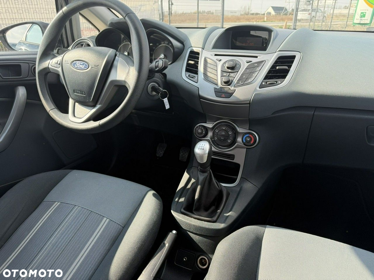 Ford Fiesta 1.25 Ambiente - 14