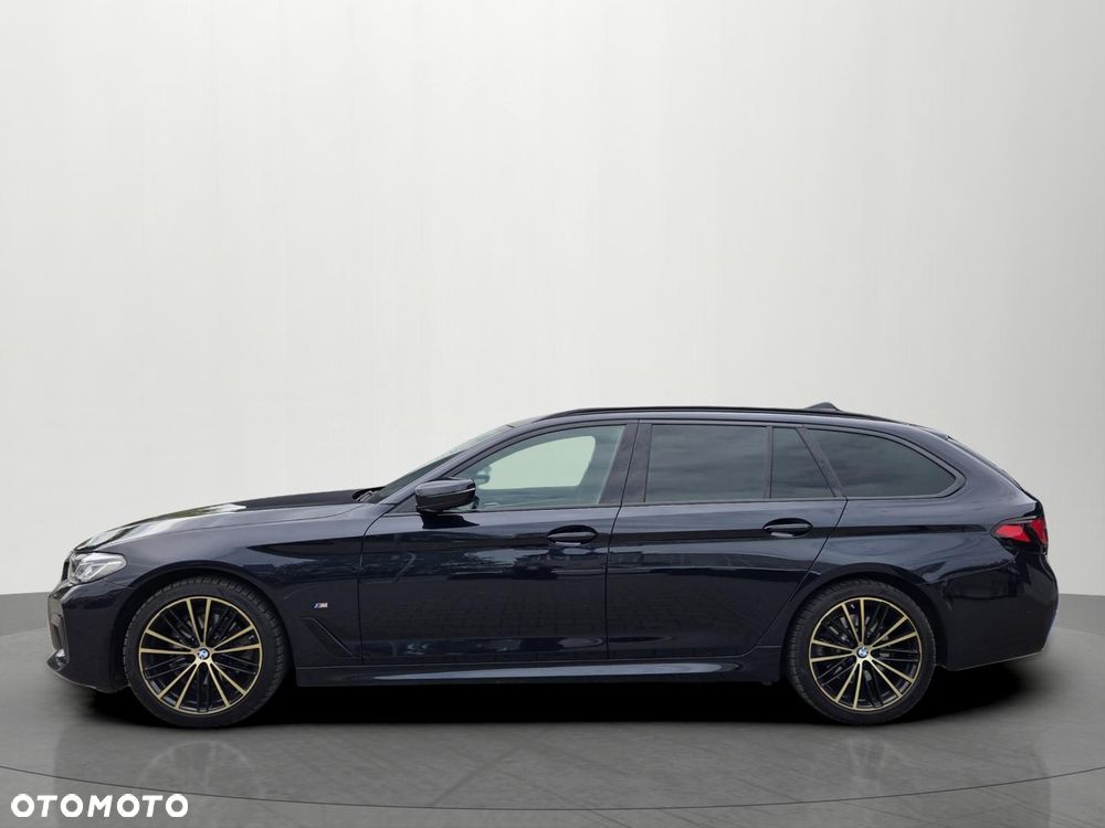 BMW Seria 5 520d xDrive M Sport sport - 4