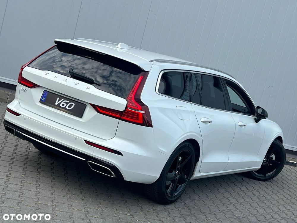 Volvo V60 D4 - 3