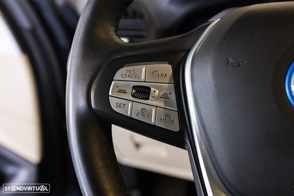 BMW iX3 Inspiring - 39