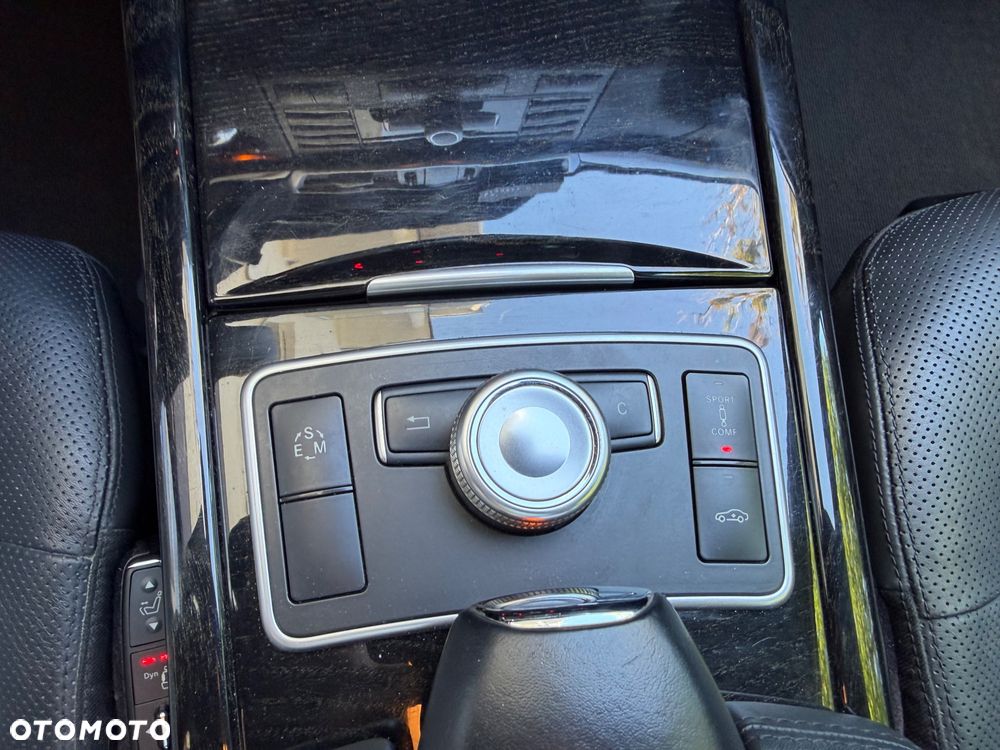 Mercedes-Benz Klasa E 350 CDI 4-Matic BlueEff Avantgarde - 26