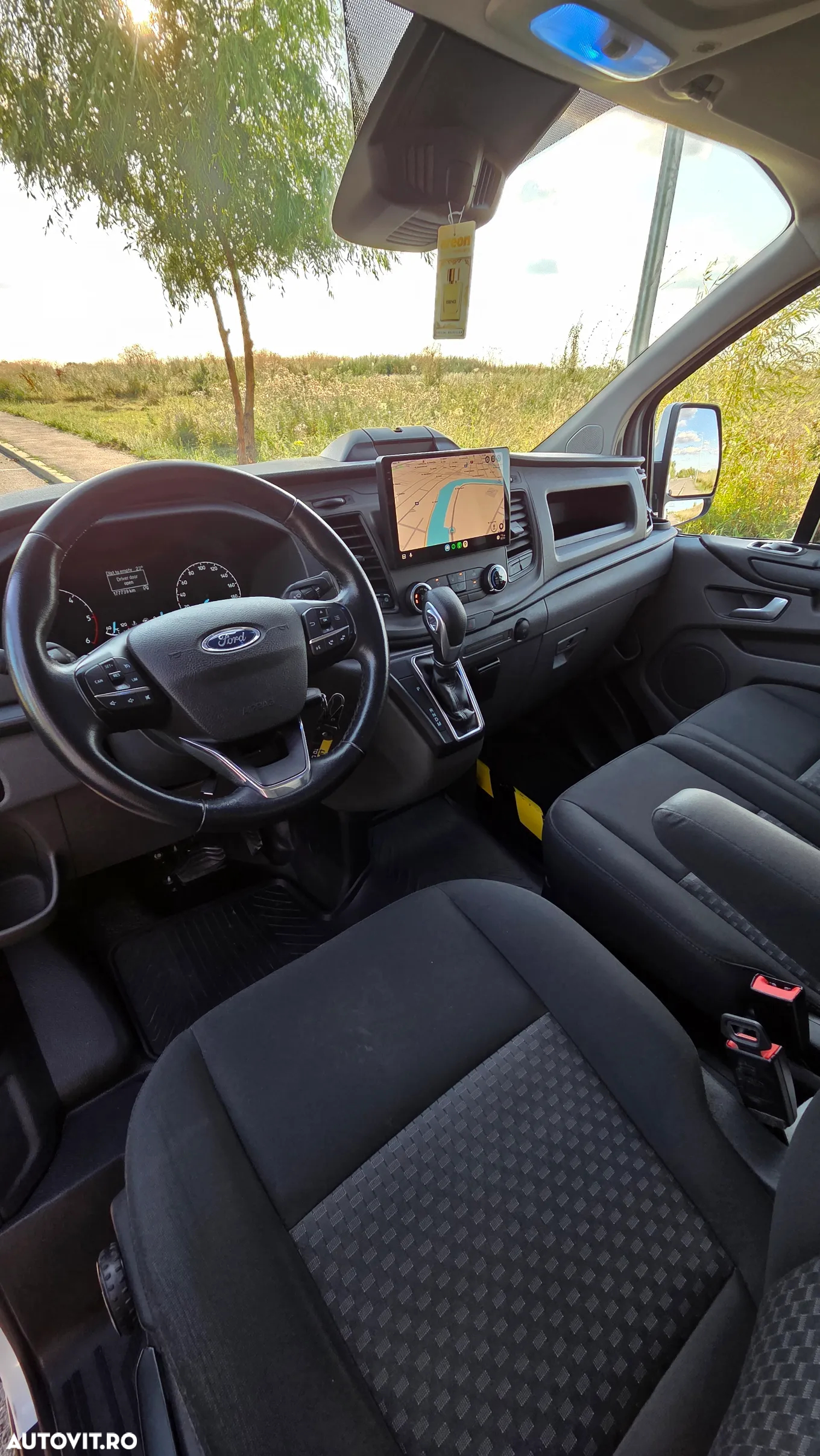 Ford Transit Custom - 9