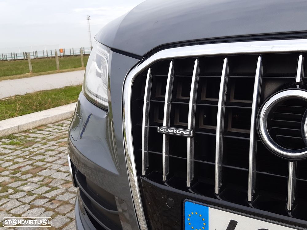 Audi Q5 2.0 TDi quattro Business Line S-tronic - 11