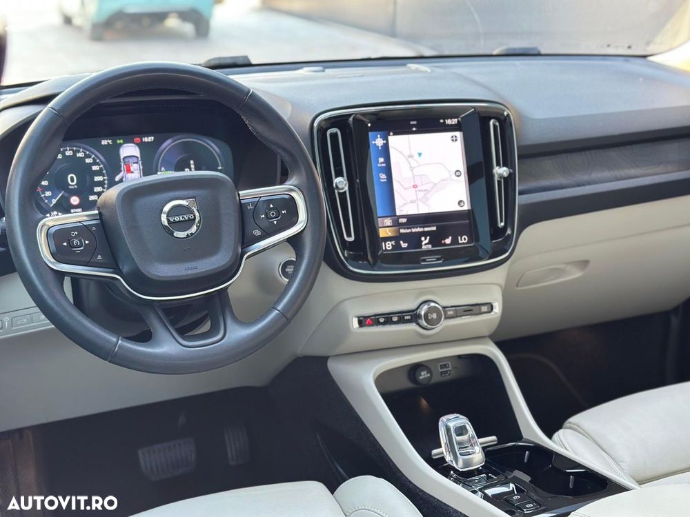 Volvo XC 40 Recharge T5 Twin Engine AT7 R-Design - 23