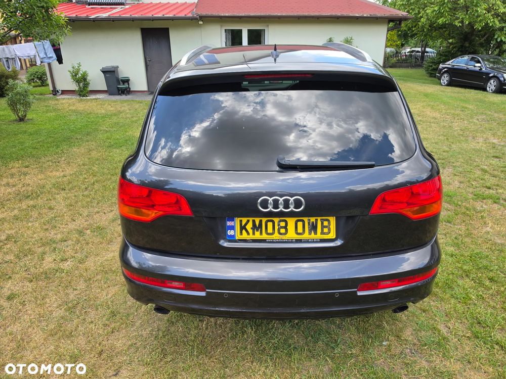 Audi Q7 3.0 TDI DPF clean diesel Quattro Tiptronic - 12