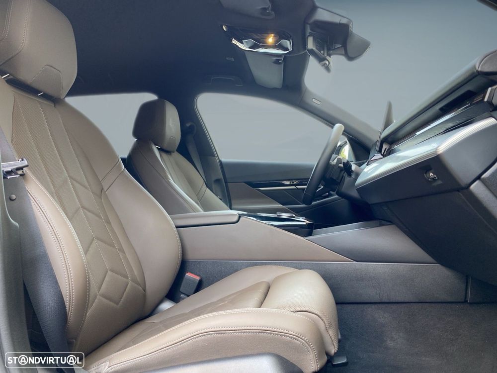 BMW 530 e Pack Desportivo M - 19