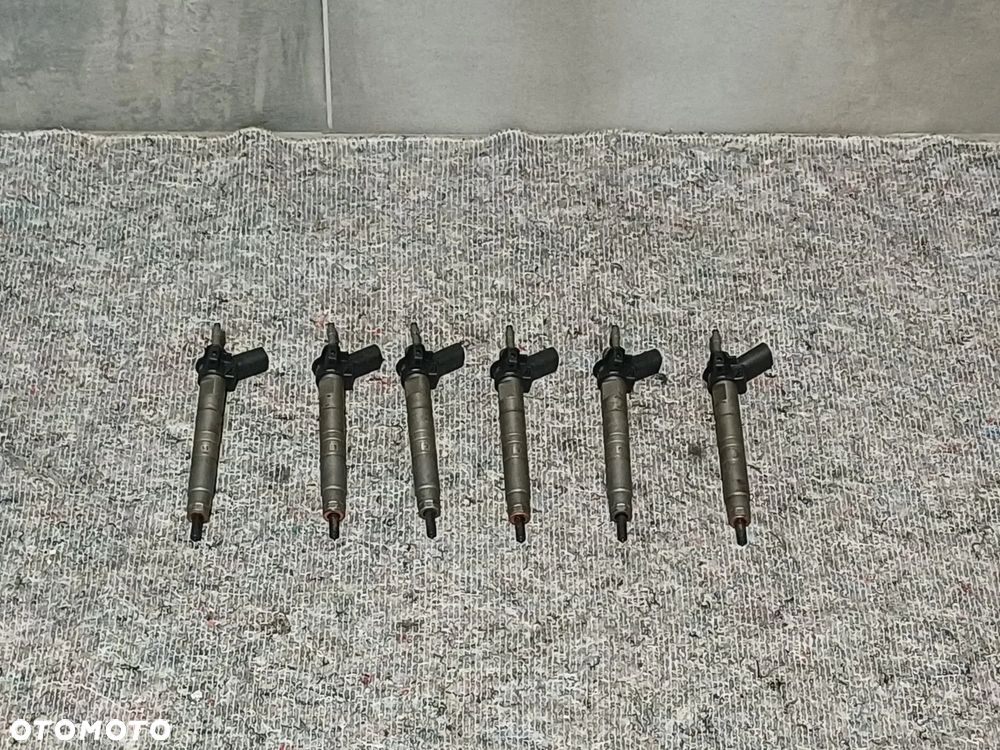 NR 4 Wtrysk, Wtryskiwacze paliwa do BMW X5 3.0TDI 7805428 03 - 2